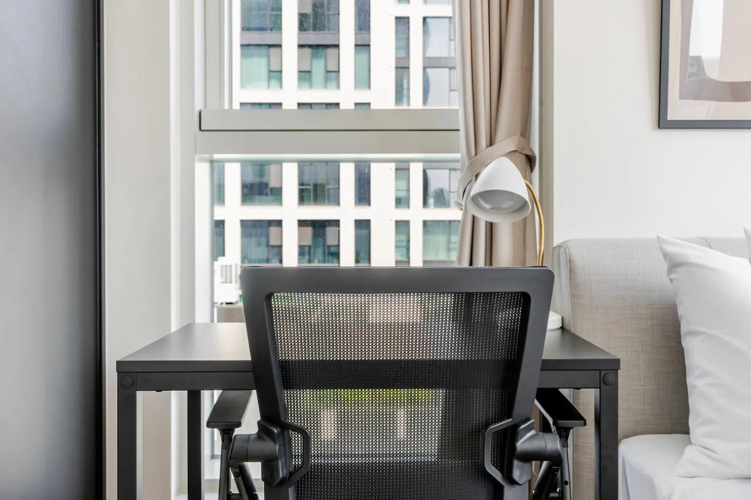 Blueground Id12 Nonhyeon City View Ac Sel-12 Сеул Апартаменты